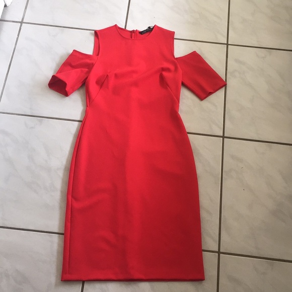 NEW with tags ZARA open shoulder dress 💃🏼 - Picture 1 of 5
